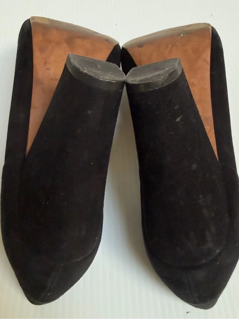 Madewell Black Suede Block Heel Pump